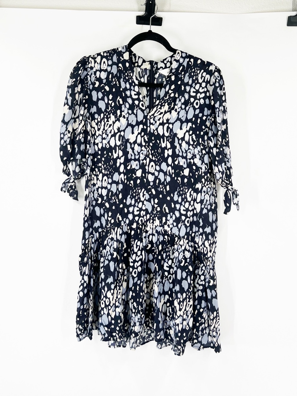 LaRoque Original Printed V-Neck Dress Silk Blend